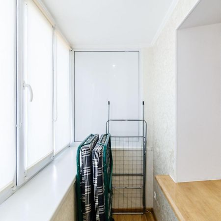 Kvartirkoff na Malinovskogo 32b Kijów Zewnętrze zdjęcie